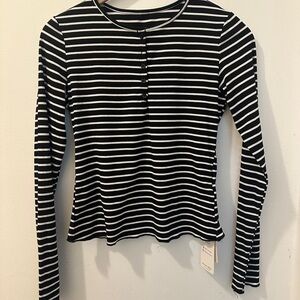 Classic Black and White Striped Long Sleeve Top